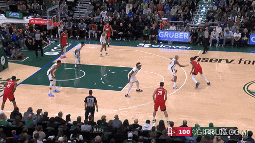 火箭逆转雄鹿：杜兰特率队完成赛季首场强队大逆转