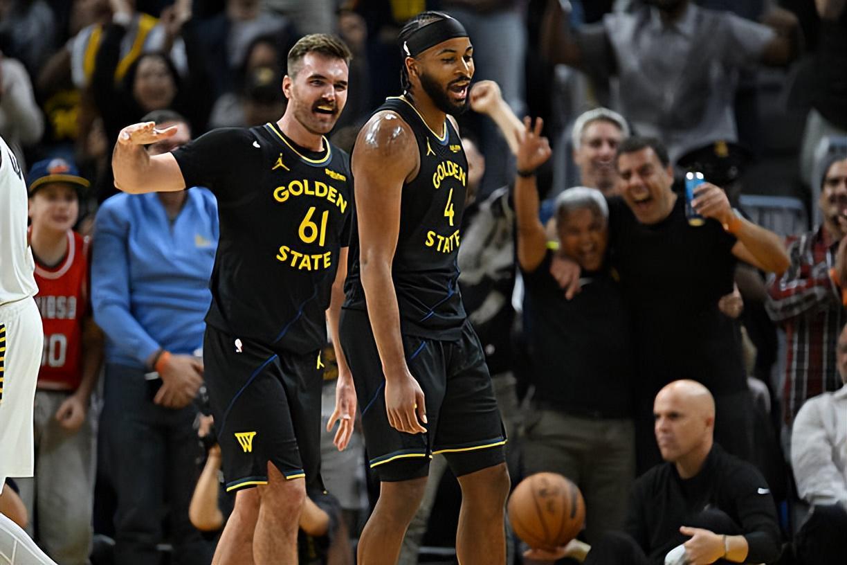 勇士31分大胜步行者，替补控卫斯潘塞表现引争议