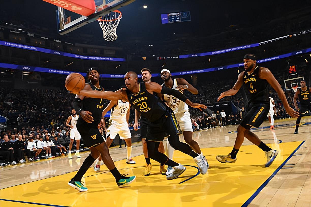 勇士内线老将霍福德状态回暖，能否持续高光表现？