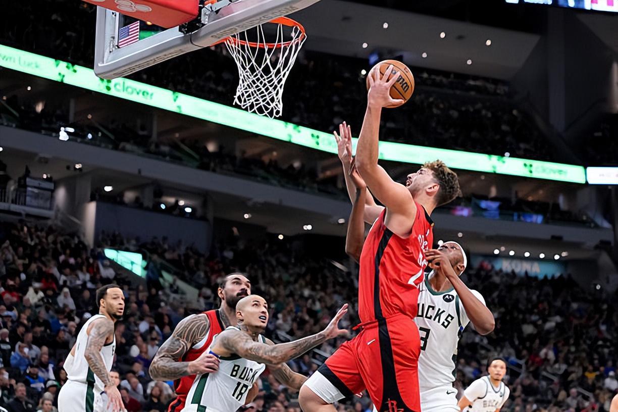 火箭内线核心申京综合能力全面升级，球队战绩飙升