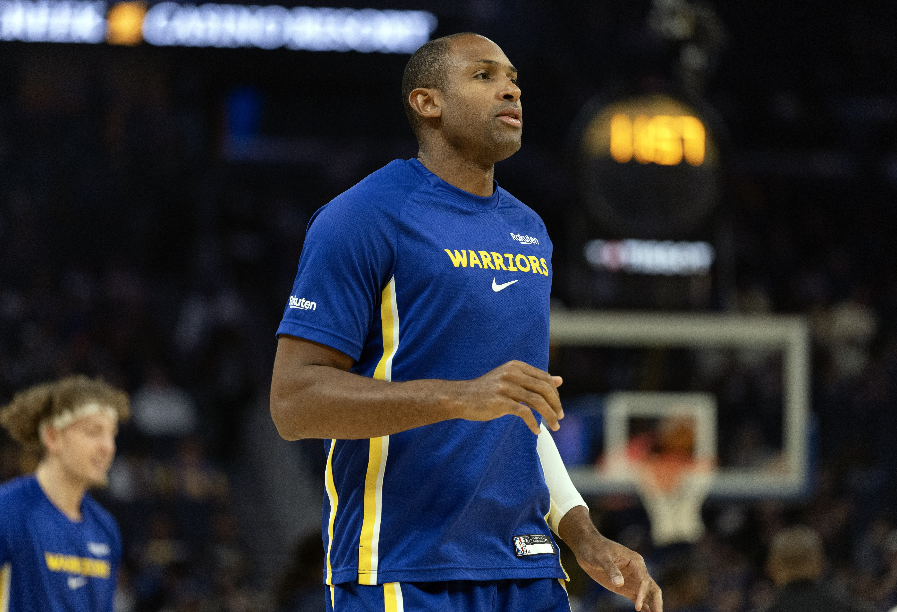 理查德持球突破