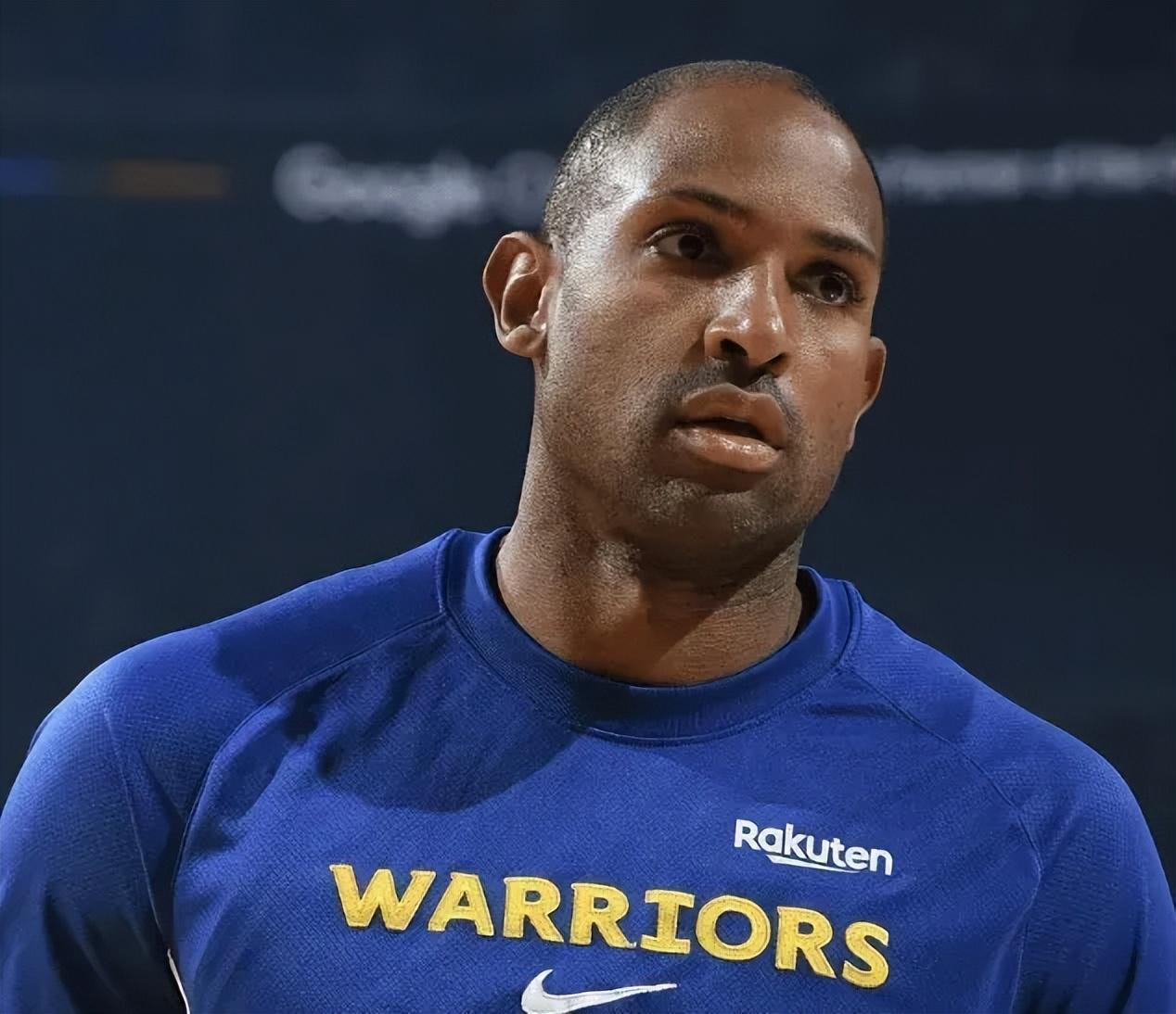 霍福德三分出手