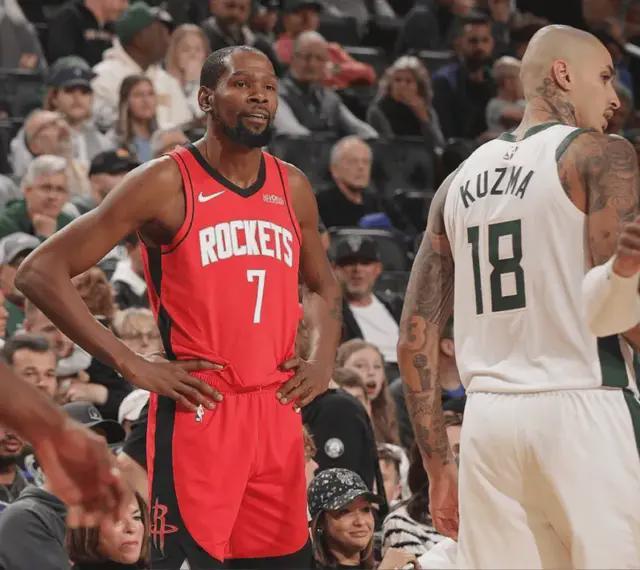 火箭122-115逆转雄鹿：杜兰特31+7，申京23+11+7，谢泼德16+4惊艳全场