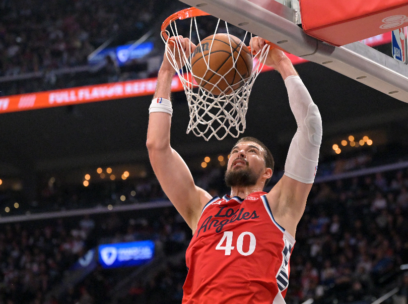 快船103-114负于太阳：球员表现评分，3人满分4人及格2人低迷