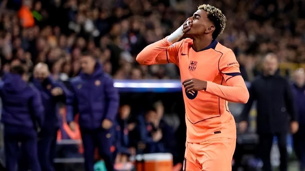 亚马尔展现领袖风范：主导攻势并严抓回防，巴萨未来可期