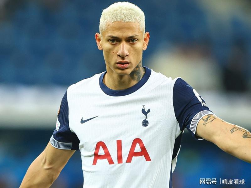 英超奇景：热刺主场低迷客场强势，直冲欧冠区引关注