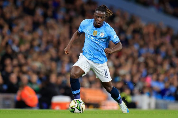 曼城3-0完胜利物浦：走出低谷重燃争冠希望，红军陷困境恐提前退出