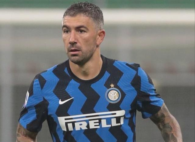 科拉罗夫力荐蒂尔尼赴意甲，丰塞卡或成多特蒙德新帅