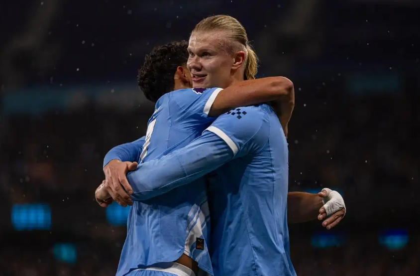 英超焦点战：哈兰德闪耀，曼城3-0完胜利物浦