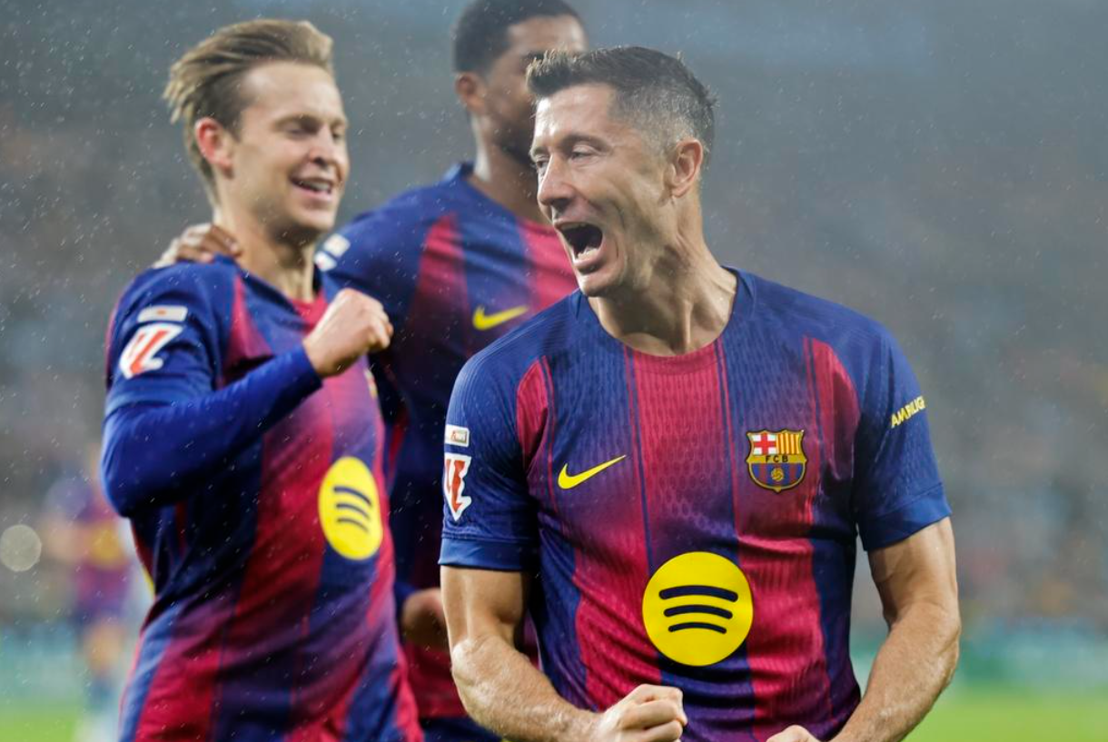 西甲4-2激战：莱万戴帽助巴萨紧追皇马，冠军争夺升温