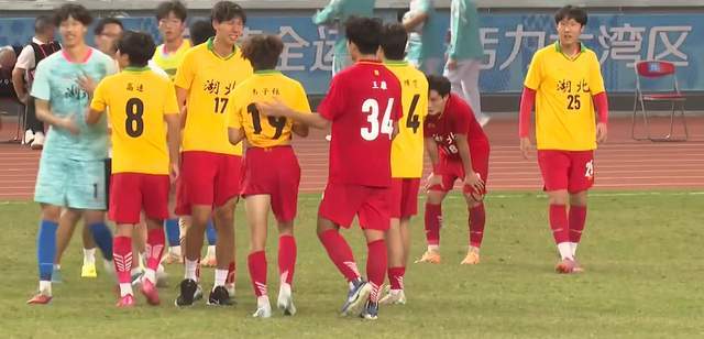 全运会男足U20半决赛：粤鄂争冠，鲁沪争季，点球大战引爆赛场