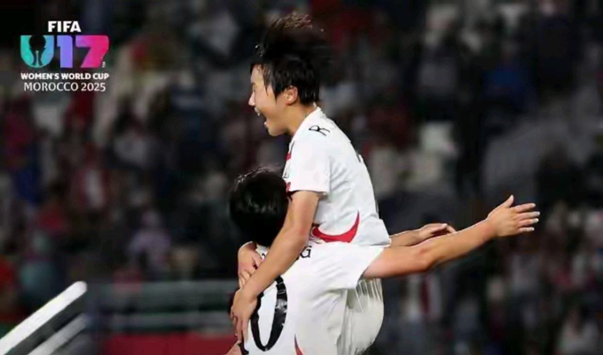 朝鲜U17女足3-0完胜荷兰 成功卫冕世界杯展现拼搏精神