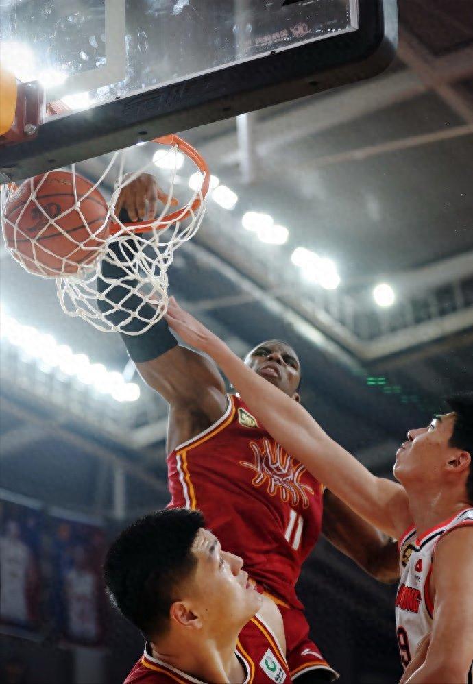 CBA黑马山西男篮外援大换血，新赛季四强之路存疑