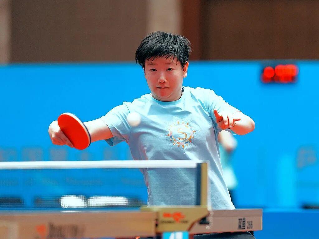 孙颖莎4-0横扫刘炜珊 强势晋级全运会女单16强