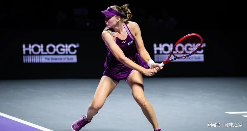 莱巴金娜拒绝WTA主席合影事件：沟通失败背后的深层原因