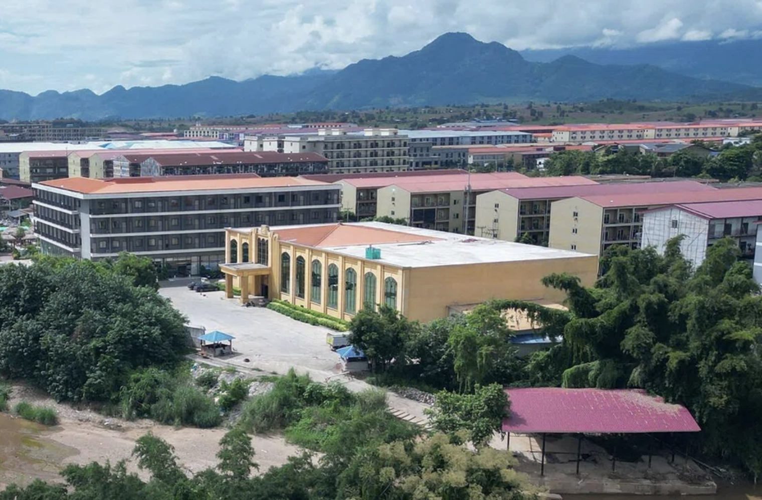 缅甸KK园区大规模拆除：148栋建筑被拆，已拆除超百栋