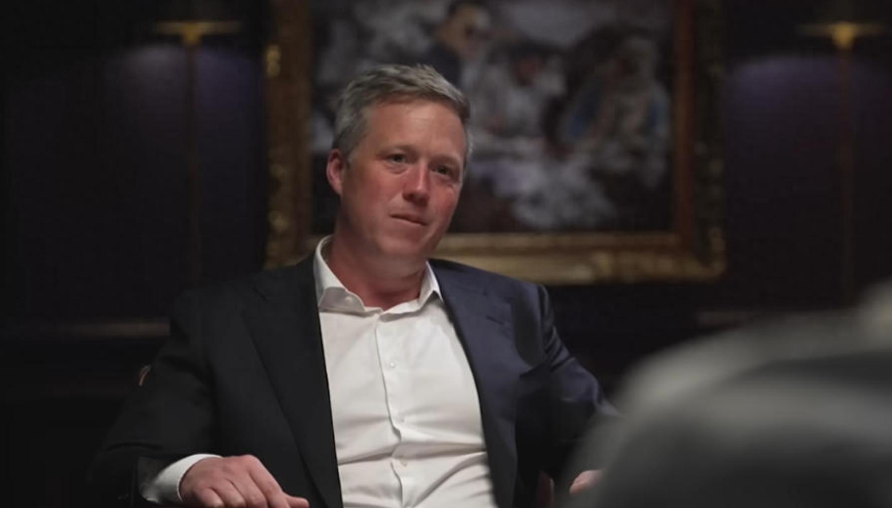 美军拟50万架军机对华，南海交战结局已定？美防长紧急行动