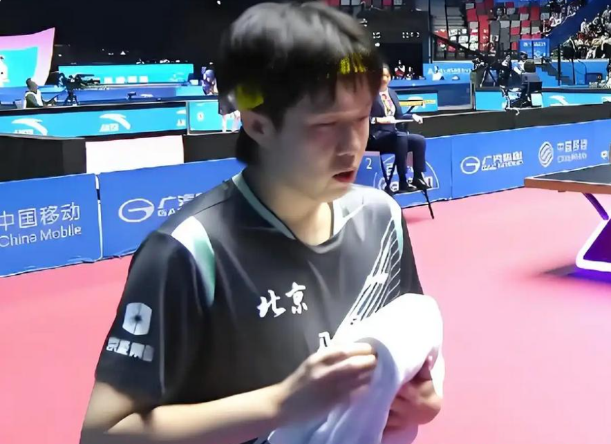 随着林诗栋4-0，全运会男单16强出炉，具体对阵如下，梁靖崑爆冷