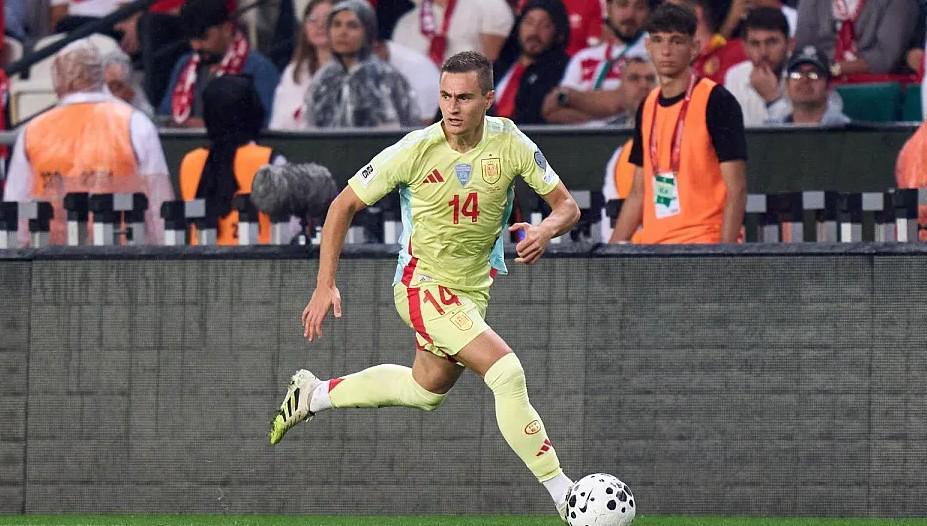 官方：西班牙队补召巴列卡诺前锋德弗鲁托斯进入大名单