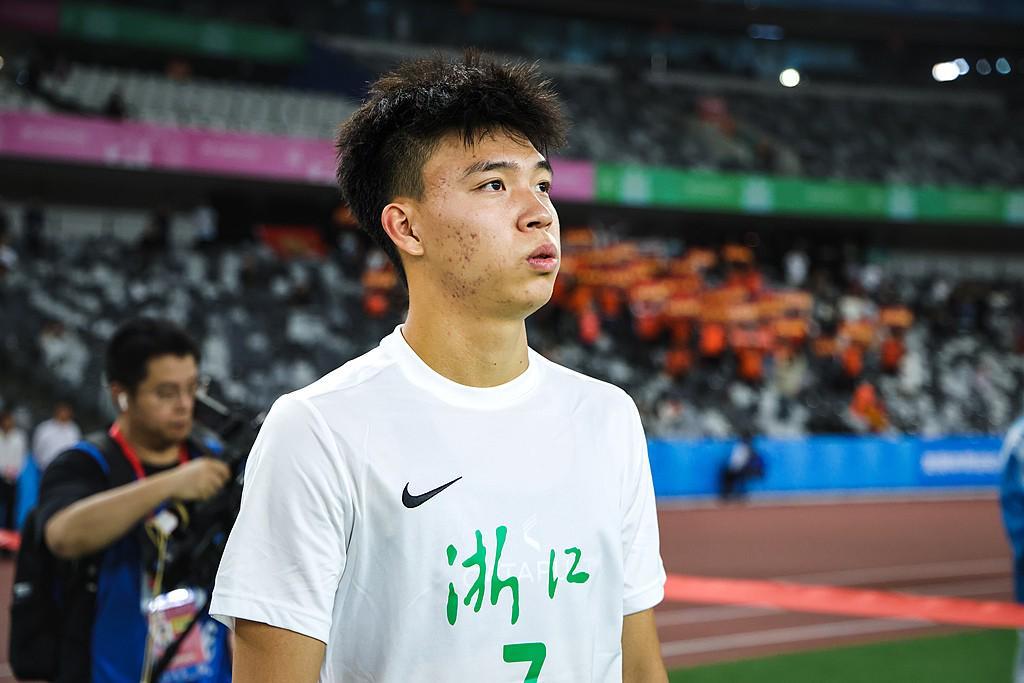 还去踢U21联赛？王钰栋今年已代表5支球队出战44场比赛