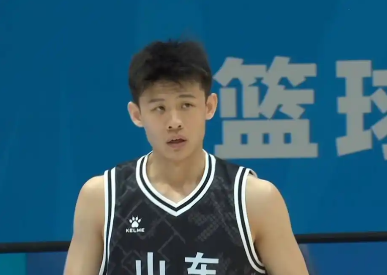 山东排位赛险胜天津！陶汉林王岚嵚轰54分，其余各将低迷！