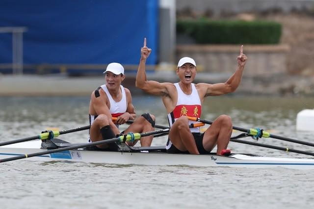 全运赛艇男子双人双桨广东队夺冠