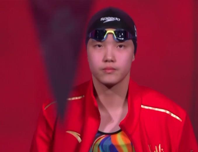 全运会女子200米混合泳半决赛：13岁于子迪第一，余依婷第二
