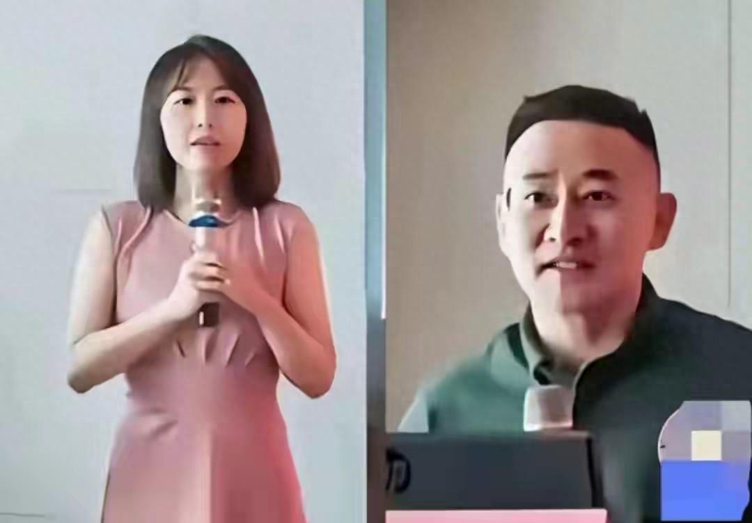 副院长与主任半年27次出差引争议，患者吐槽问诊服务问题