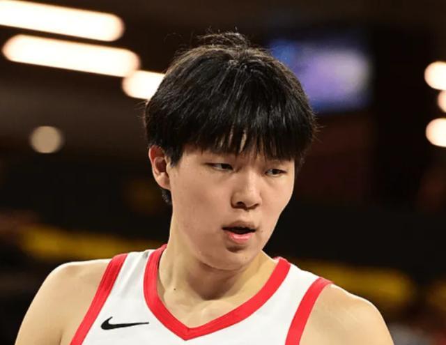 杨瀚森谈外界批评：自己心态平和 感激身边人支持