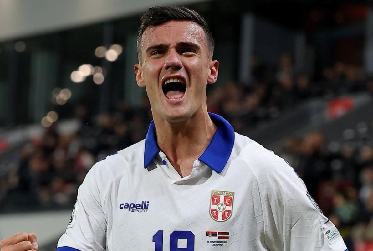 米体：国米计划明夏2300万欧回购布鲁日中场小斯坦科维奇