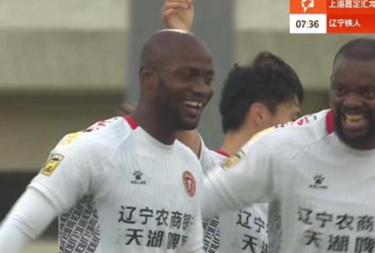 安以恩：辽宁铁人工资奖金零拖欠，球员安心冲超有保障