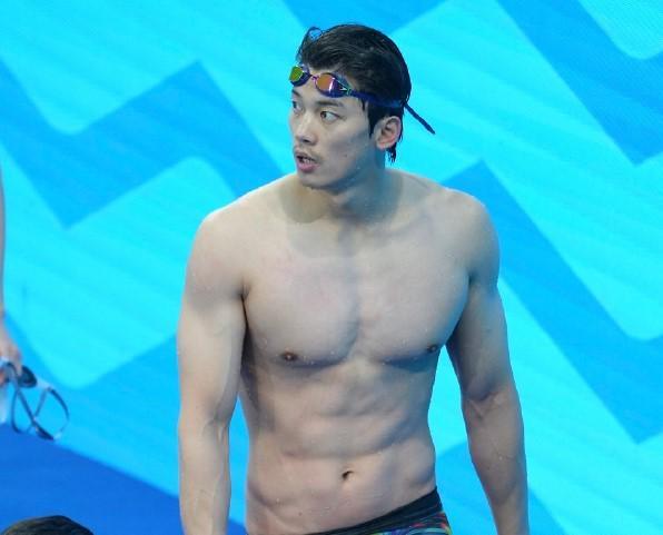 全运会男子400米混合泳：汪顺卡九无缘，队友弃权后递补进决赛