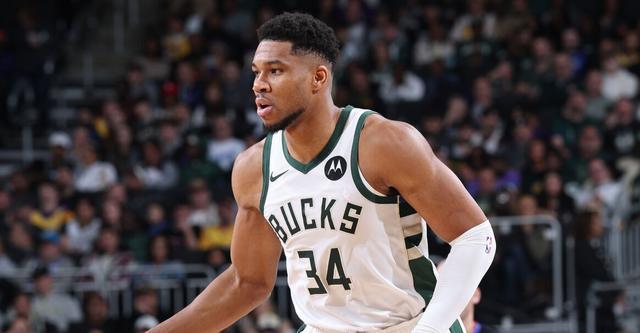 字母哥强调：雄鹿需提升比赛稳定性 避免自满情绪