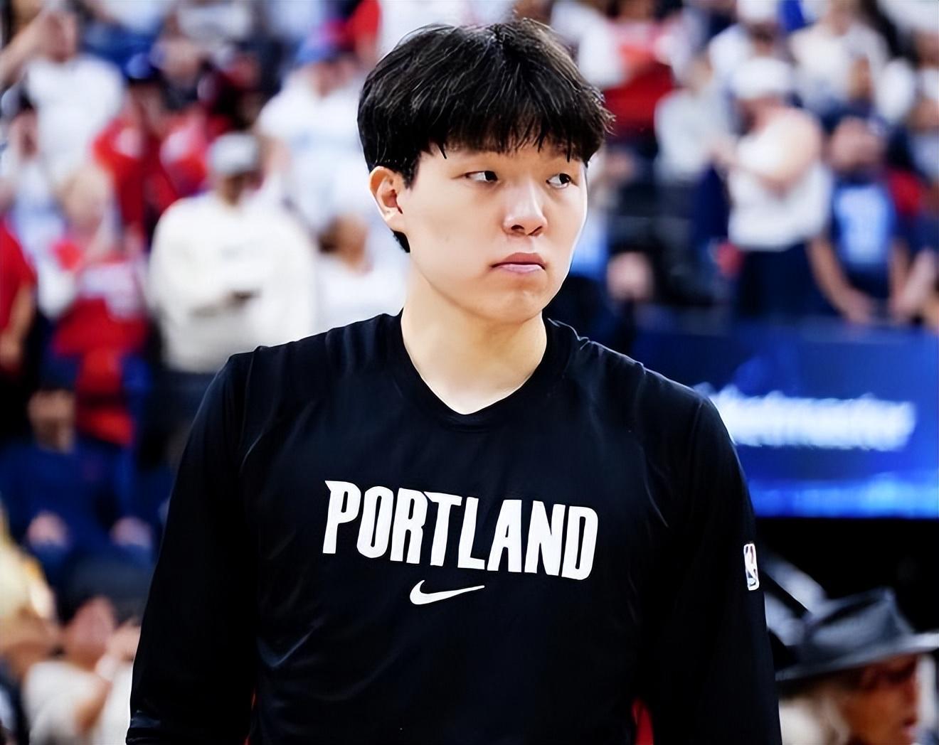 杨瀚森G联盟两战狂轰29+22+7！开拓者新决定引关注