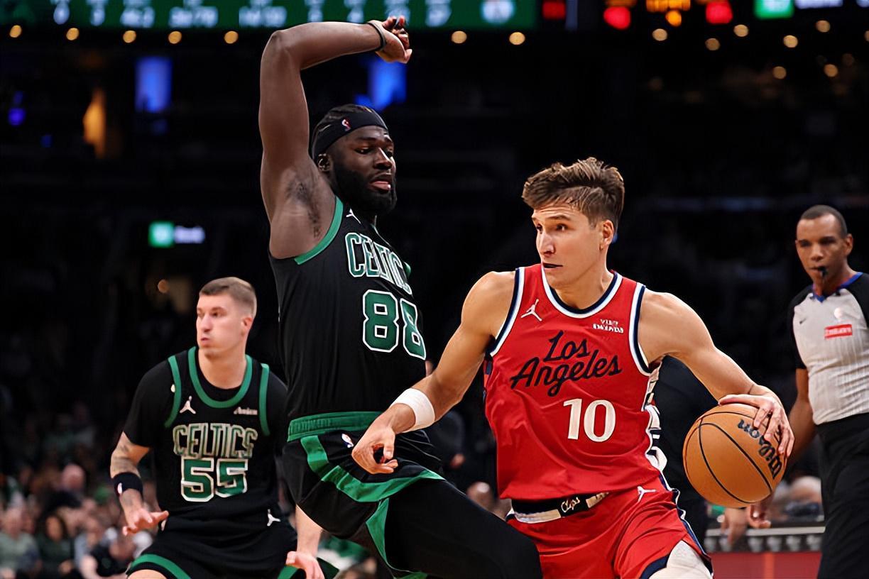 快船替补大将状态回升，为何球队整体战绩仍低迷？