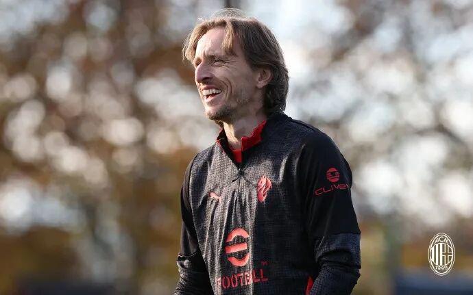 博班盛赞：莫德里奇选择米兰是明智之举