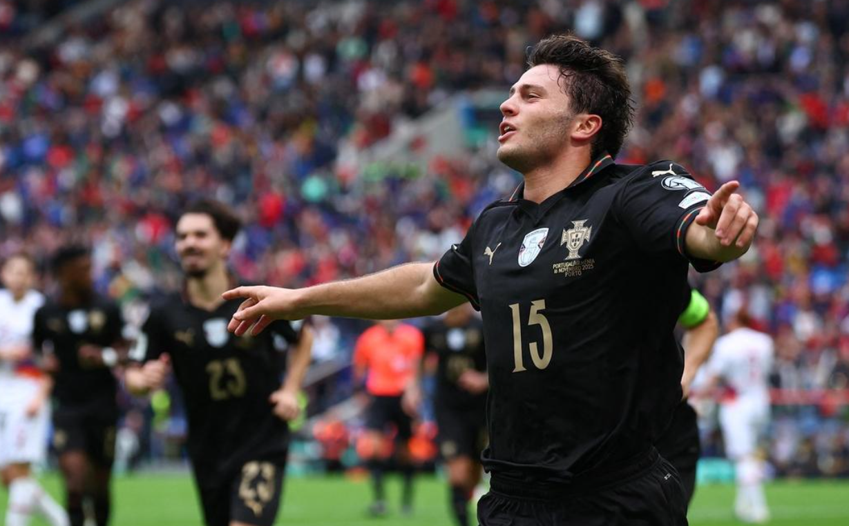 葡萄牙9-1狂胜亚美尼亚！世界第5火力全开，双星戴帽强势晋级世界杯