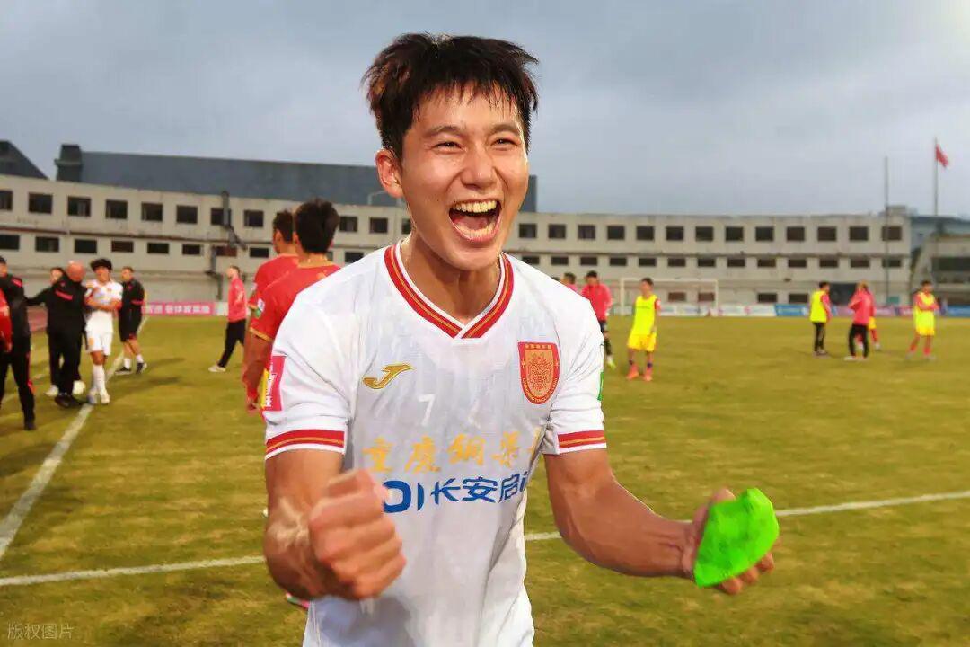 U22国足迎战乌兹别克斯坦：两大主力缺阵，争冠之路悬念重重