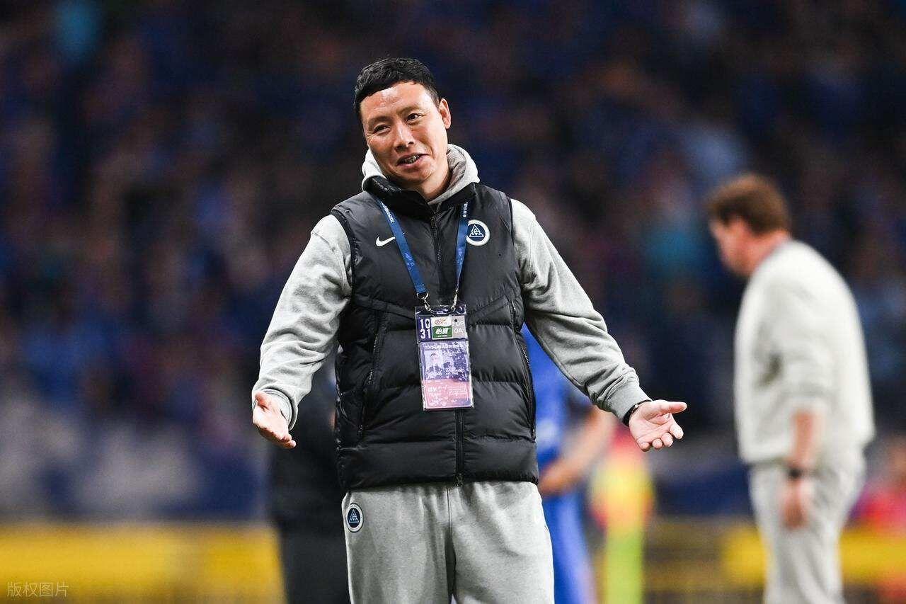 陈涛率深圳新鹏城保级成功，续约进展与未来展望解析