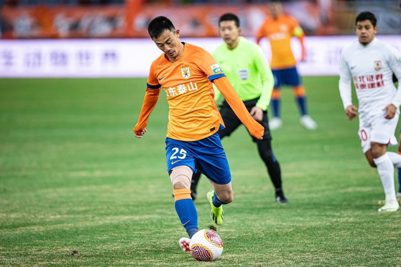 韩鹏弃用鲁能三老将，新东家表现平平印证决策正确性