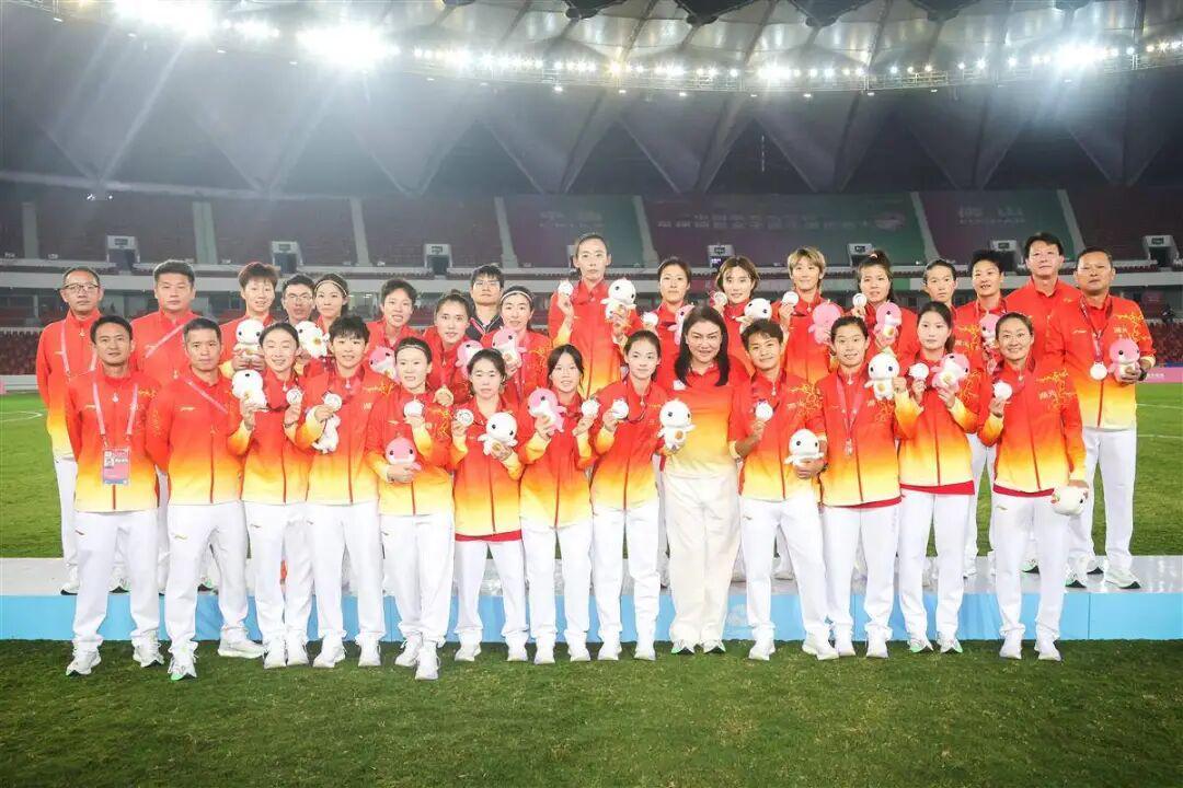 湖北全运女足12天征程：与金牌擦肩，铸就荣耀篇章