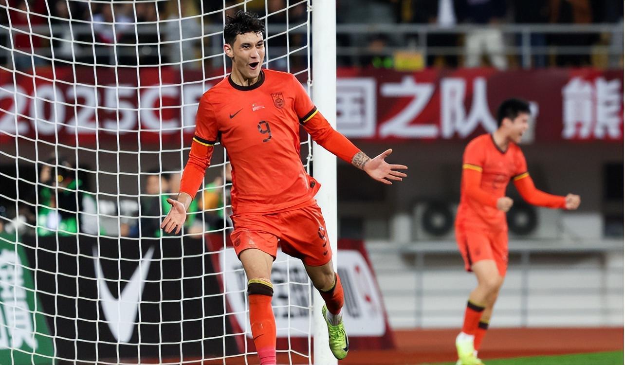 国足2:0胜韩国：打破恐韩魔咒，韩国媒体破防称耻辱