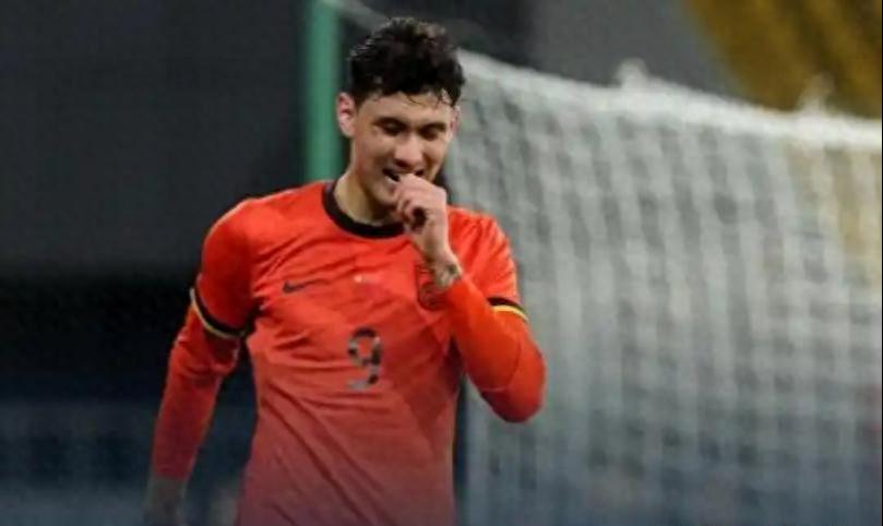 熊猫杯中国U22大胜韩国：鲁能青训双子星闪耀，破除恐韩魔咒