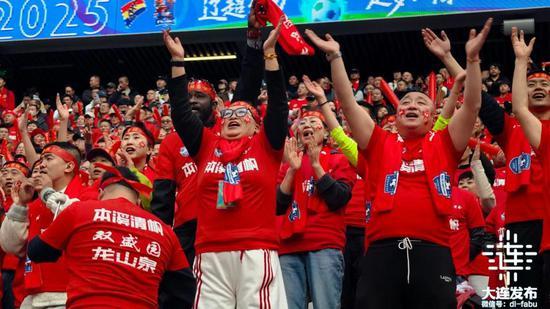 六万人球场见证冠军诞生！东北超联赛筹备进展与未来展望