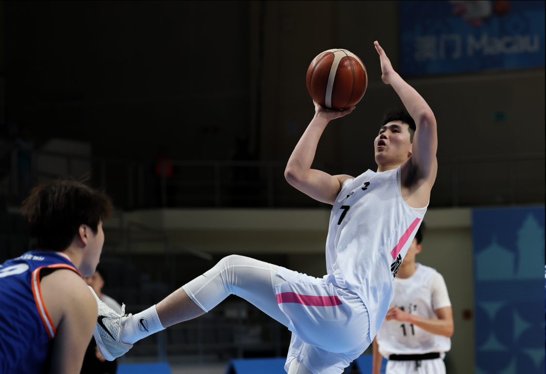 男篮1号位新星崛起！李悦洲全运会狂轰51分，CBA未来可期