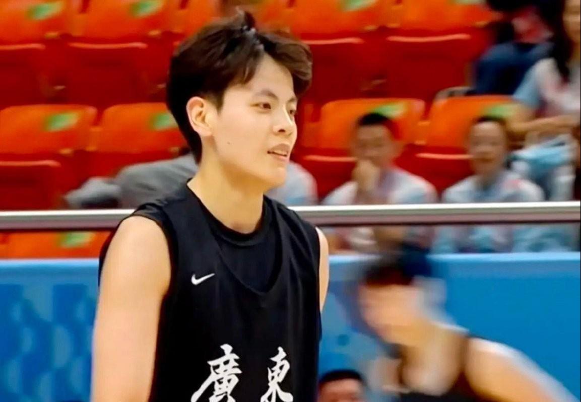 全运会女篮半决赛：四川42分狂胜江苏，广东大胜辽宁会师决赛