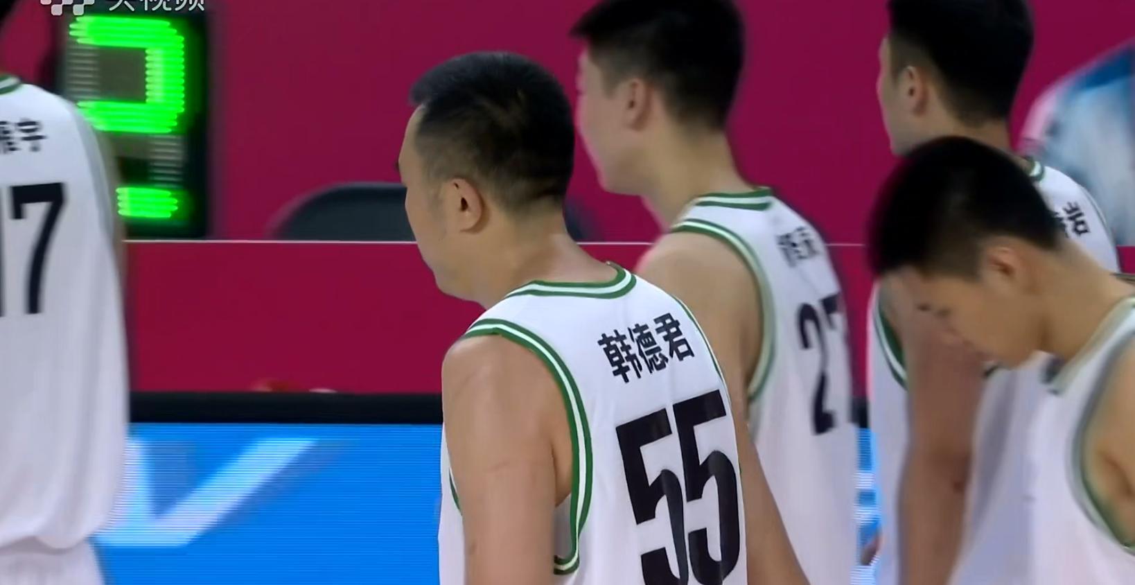 韩德君5分16板告别全运会，亿万球迷泪目送别大韩