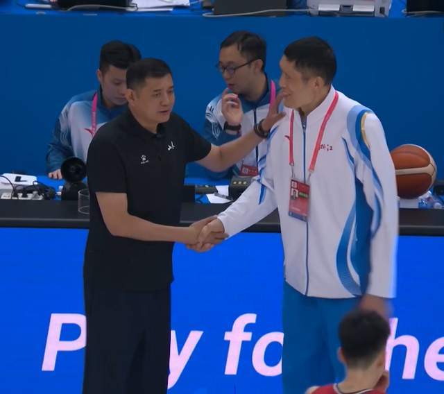 末节崩盘输15分！山东U22男篮晋级4强存隐患，巩晓彬需警惕