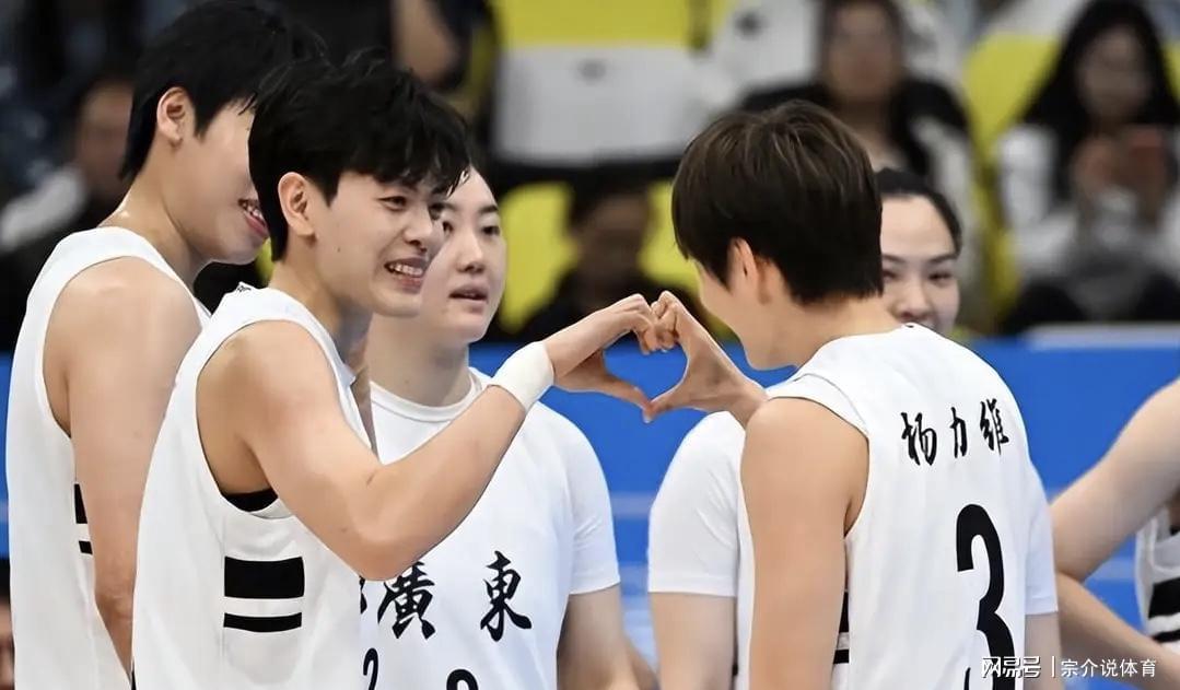 广东女篮全运会力克四川夺冠，杨舒宇完胜李梦，郑薇或重返国家队