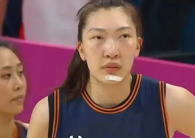 四川女篮面临重建危机：金元模式失效，核心阵容老化